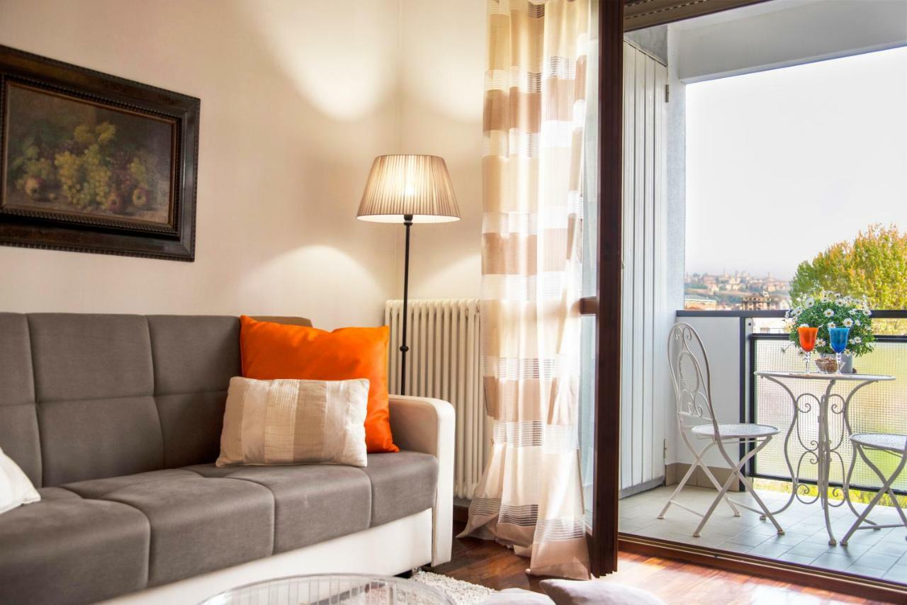 Chic Panoramic Apartment 贝尔加莫 外观 照片